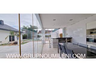 Xalet  Ro segre. Chalet en venta en calicanto
