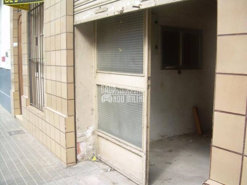 Foto 428f7777-72e0-4463-bedf-8c6a298f3c57. Local comercial a Benetússer