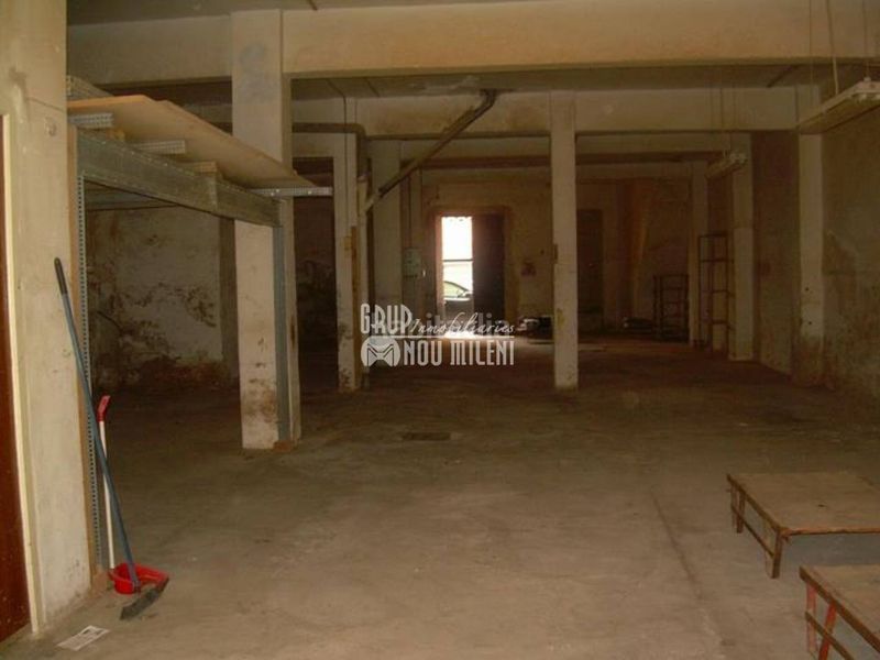 Foto 60bd18da-1a57-4d8c-a09b-6dee00c347c7. Local comercial a Benetússer