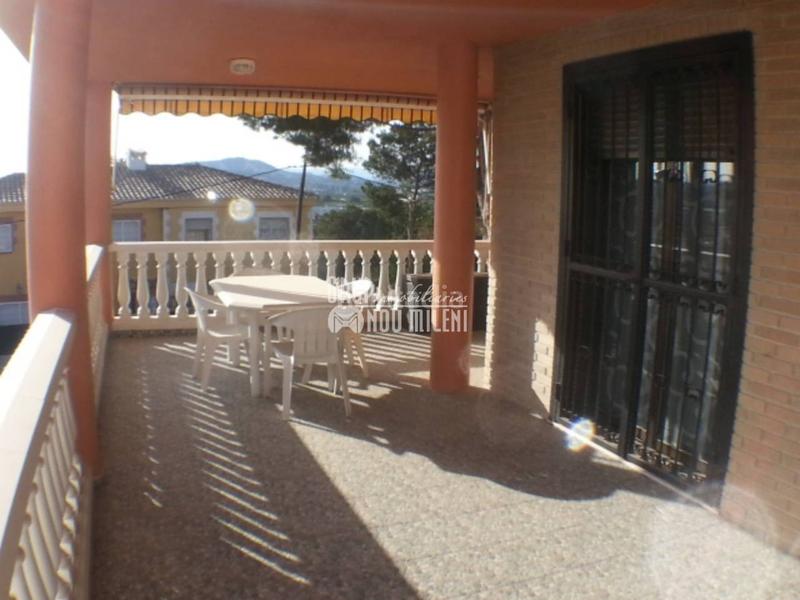 Foto 6296bef3-e57c-4b9b-b612-acf48ed67a9e. Chalet with heating parking in El Vedat - Santa Apolonia Torrent