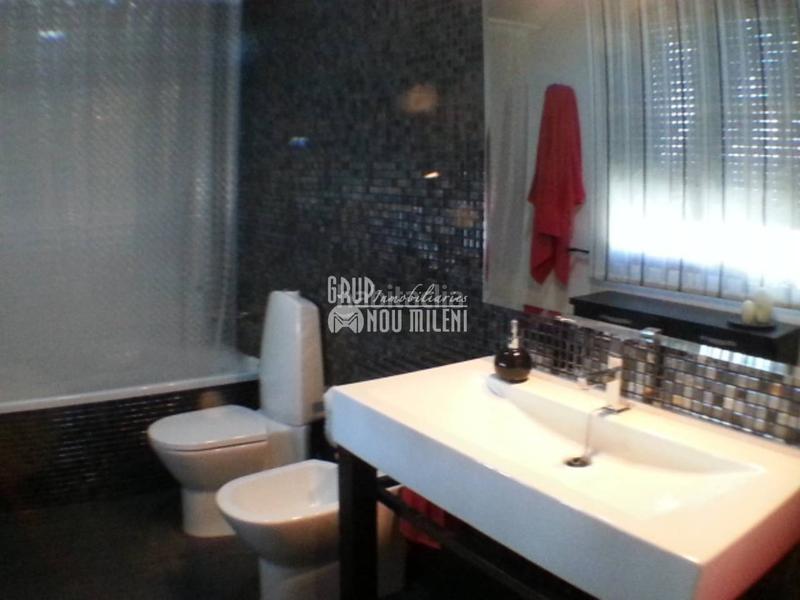 Foto 4dfae1b3-e21f-42b0-8863-11cba160eae6. Chalet en El Vedat - Santa Apolonia Torrent