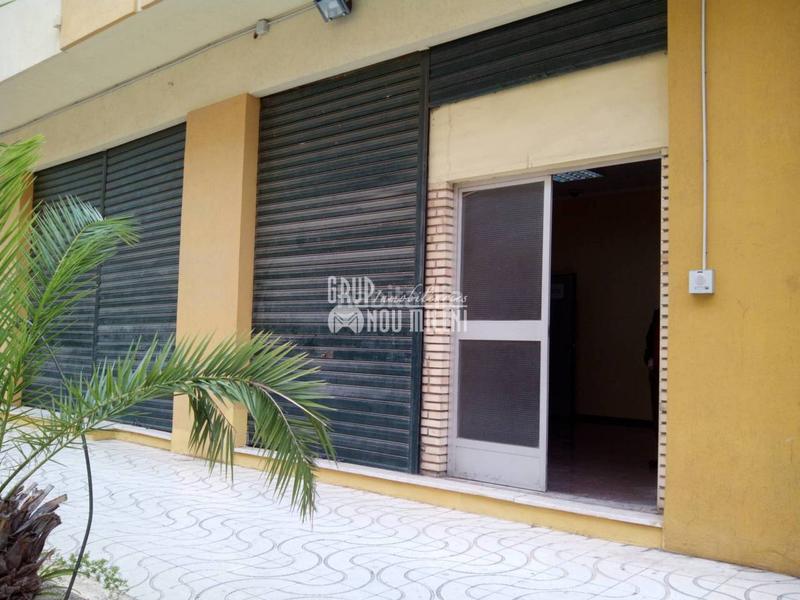 Foto c3af0404-77a3-436e-b90e-0dc11ce35e2f. Local comercial a Camí Reial Valencia