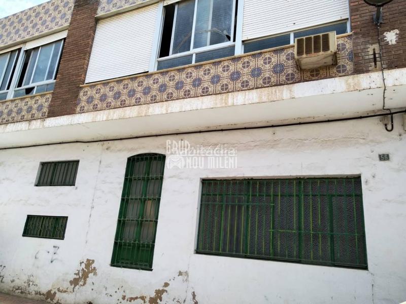 Foto 35db6551-2bae-418a-92a5-67008d204de2. Bâtiment à usage industriel dans Albal