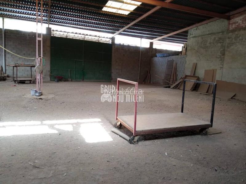 Foto e0dbf14f-bd79-416b-9034-fc156ae8bbc1. Bâtiment à usage industriel dans Albal