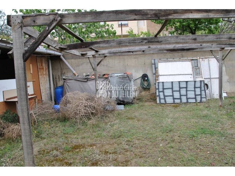 Foto ff9f54f8-7ea2-498c-ade7-c53f693bfb71. Finca rústica en Yátova