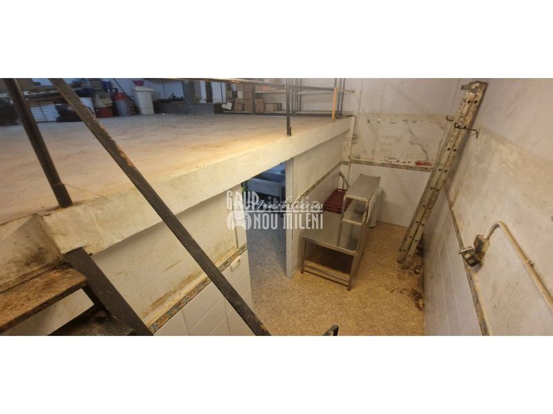 Foto e2e669b0-7b4d-4e4f-aee6-5fb539c57056. Local comercial a Albal