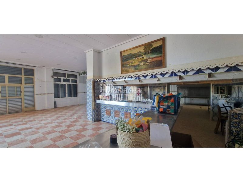 Foto eaa8a92a-0716-4044-8d3e-fbe0a43d443d. Local comercial a Albal