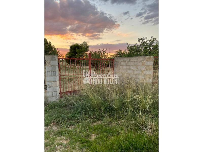 Foto a17920c1-5816-4dc9-a224-41d485fec6fa. Terreno residencial en Monserrat