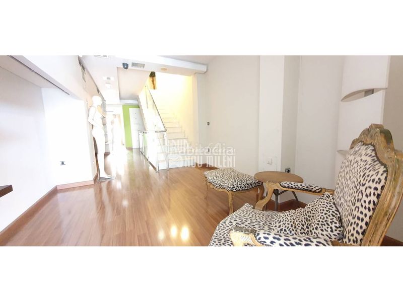 Foto b72715d2-7d4a-4ade-b882-899481992fbc. Alquiler local comercial local en alquiler en Catarroja