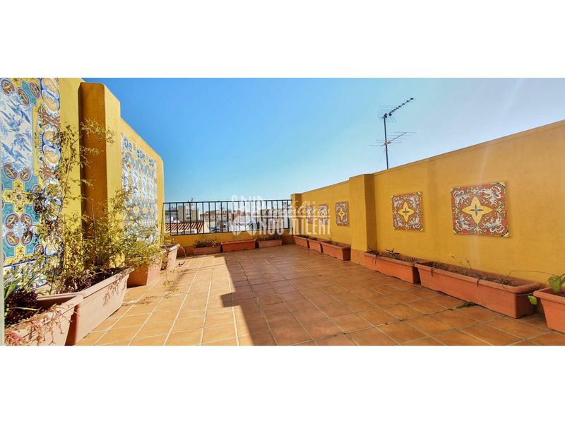 Foto bc3b8fd3-91a0-462e-9c52-67be6796e26e. Alquiler local comercial local en alquiler en Catarroja