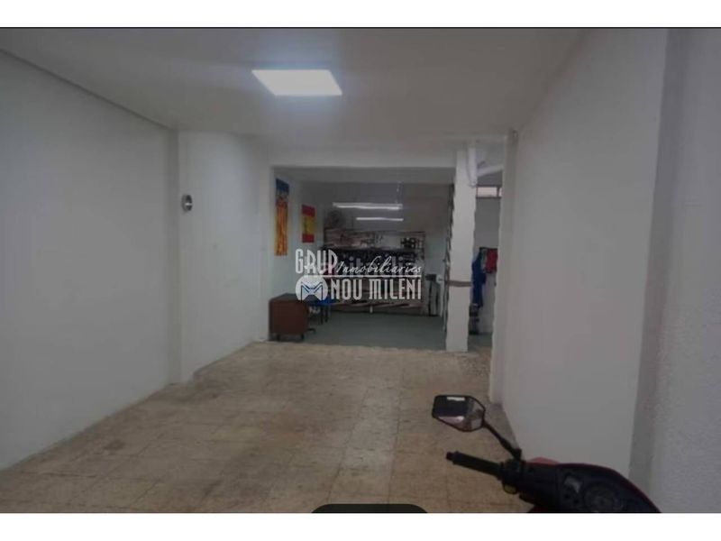 Foto bec4b138-f9c9-4ace-a0fa-53c3edff689f. Local comercial a Benetússer