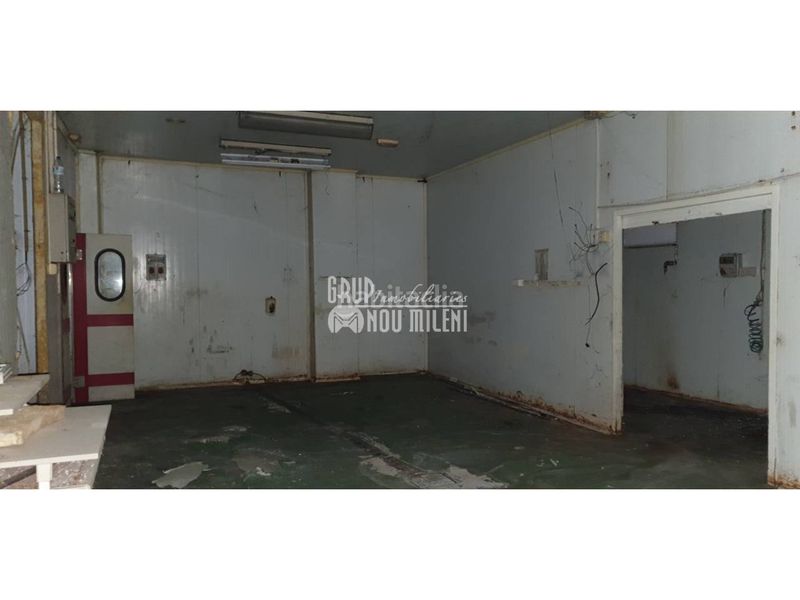 Foto 1d27666f-d6c1-466c-909c-c06d45ad5abe. Local comercial a Massanassa