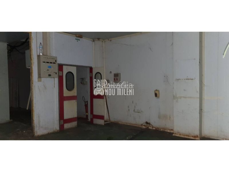 Foto 7e8f51e0-3a1d-4d0a-b107-dff4f6e26e6d. Local comercial a Massanassa