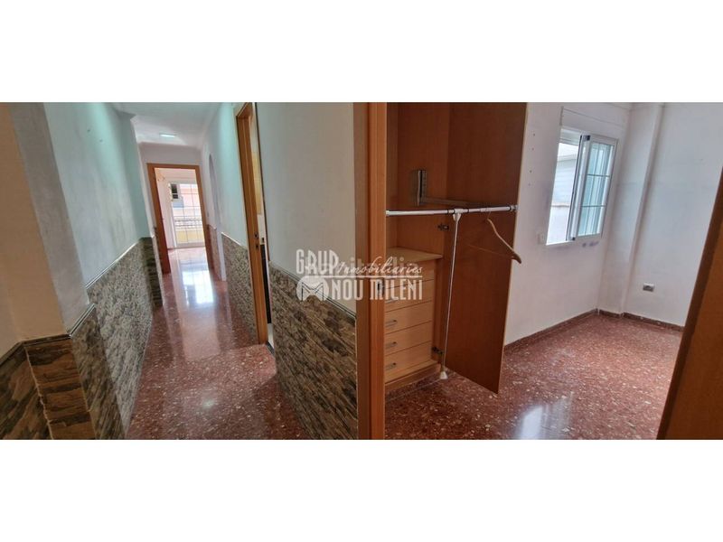 Foto c8eb5c31-b67a-4168-a50b-b14cd33b9407. Lloguer pis a Benifaió