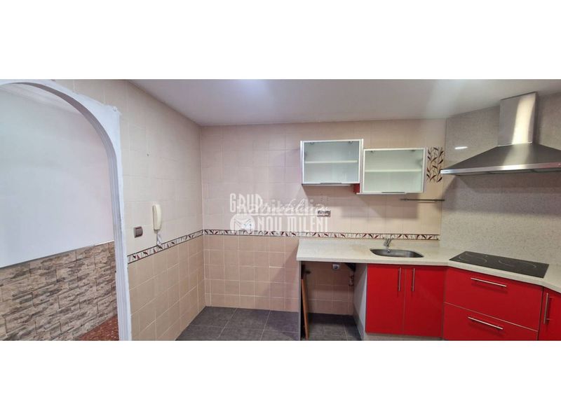 Foto fac76428-f504-4cf2-8ff6-bd55e9fb28b6. Lloguer pis a Benifaió