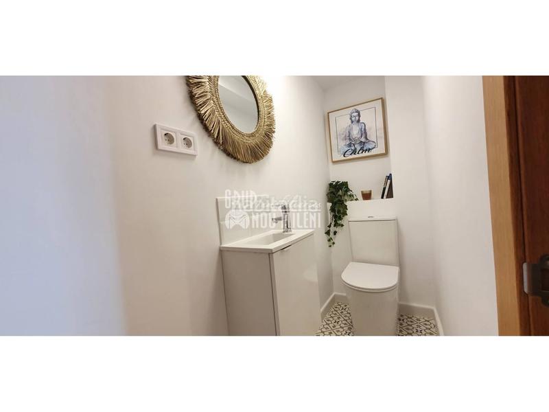 Foto c06079f7-cc54-4607-96e3-01dde8a3c54b. Pis a Silla