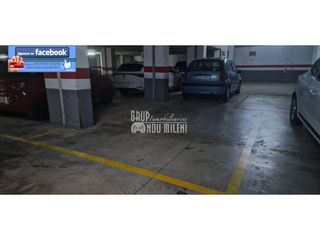 Lloguer Aparcament cotxe  Calle francesc vinatea. Garaje en alquiler en catarroja