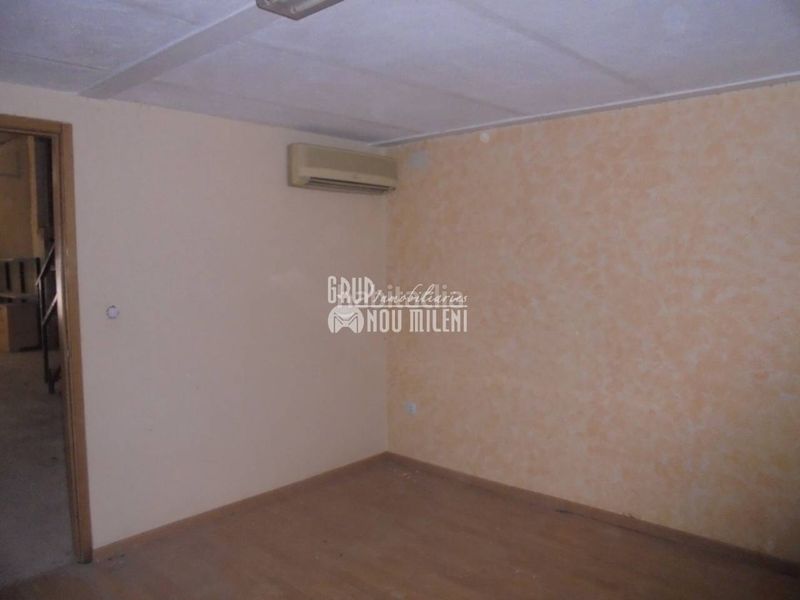 Foto a43157e4-4317-4f39-9949-c44001bab040. Local comercial a Aldaia