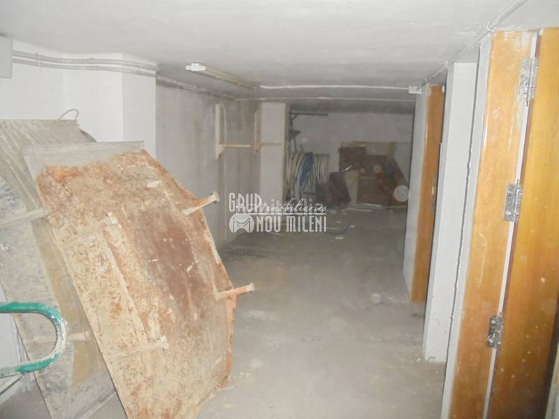 Foto bcdb09f0-4b60-4496-929e-bb7159897c24. Local comercial a Aldaia