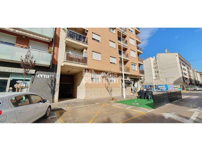 Foto 0671b796-da1a-4b4c-b6db-af657788faa4. Alquiler parking coche parking en alquiler en Catarroja