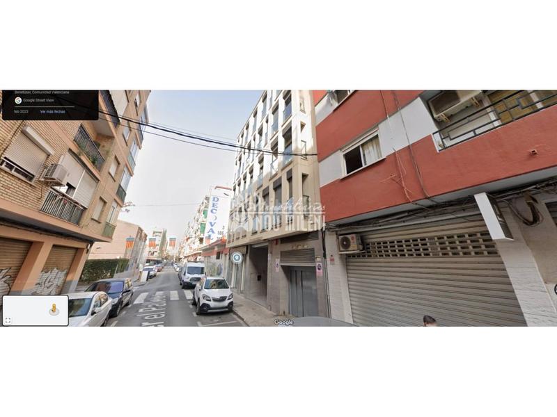 Foto 306b5c62-c5d1-4271-87e6-499af98d0364. Aparcament cotxe a Benetússer