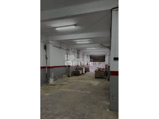 Business premise  Avenida pérez galdós