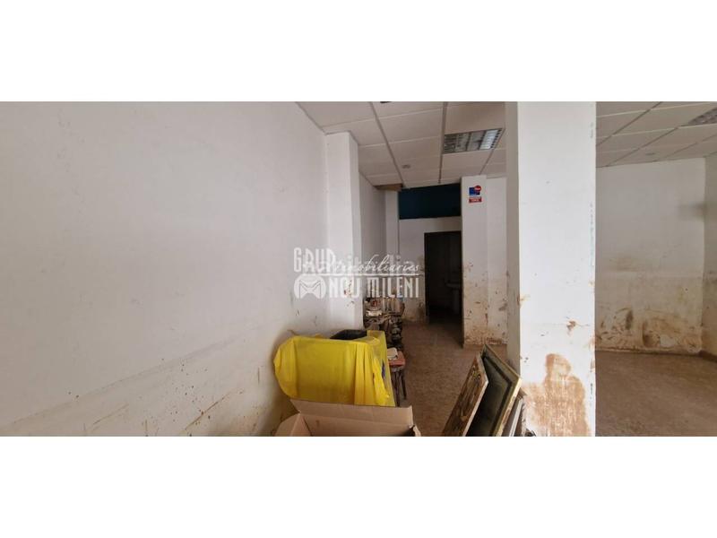 Foto 5c1209e8-de94-4598-8cfc-a9dc1bbba8cc. Rent business premise in Aldaia