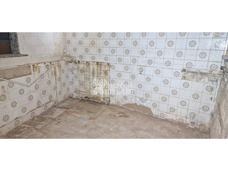 Foto 9956d8c7-f5cc-4338-bb95-c82a0bd59d51. Affitto locale commerciale in Aldaia