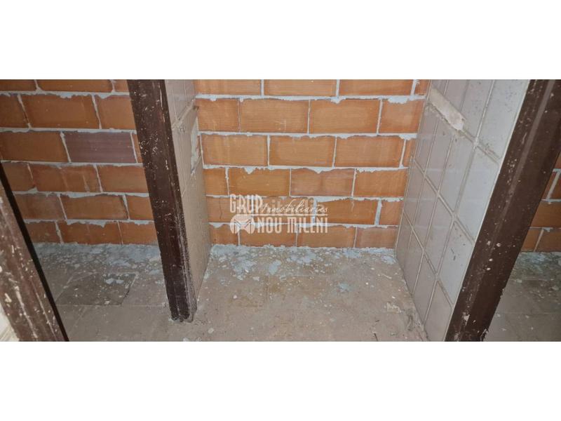 Foto bdddbb3c-2412-45ac-9a22-323bef295426. Affitto locale commerciale in Aldaia