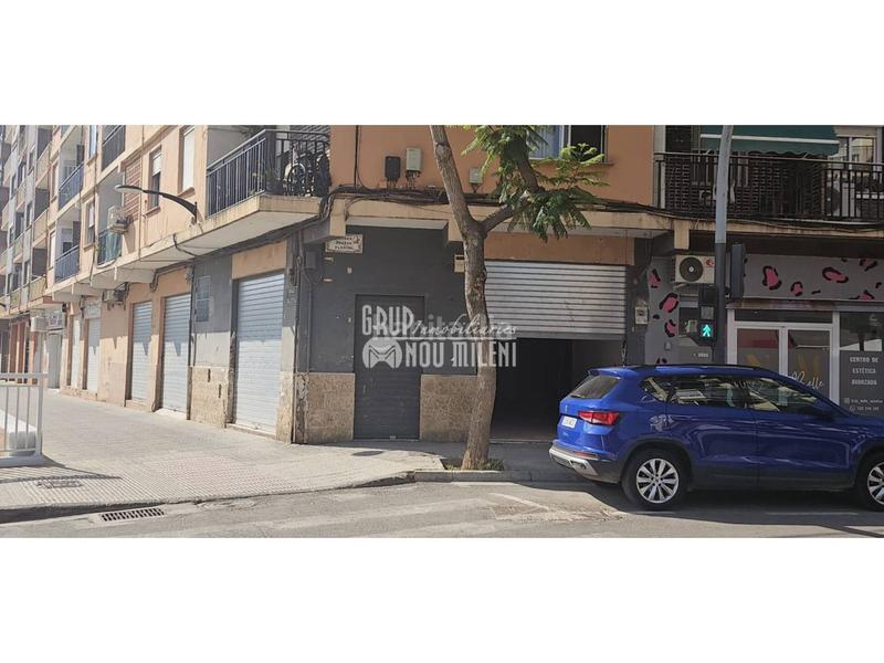 Foto eb05dc0c-d6f8-4896-8421-0e30a4f0cfc5. Affitto locale commerciale in Aldaia