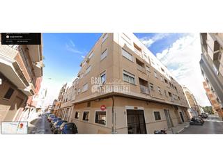 Aparcament cotxe  Federico garcía lorca. Venta de plazas de aparcamiento en benetússer