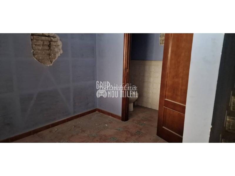 Foto 0342e97b-0f6f-45ed-a12b-72d985e48fa1. Edifici a El Mercat Valencia