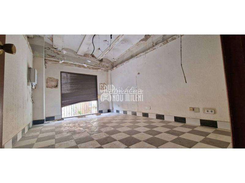 Foto 1221277d-ab0a-4914-9b8f-c8576f1fe26e. Edifici a El Mercat Valencia