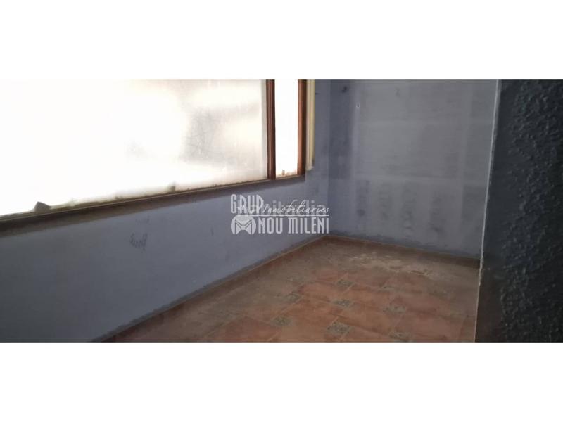 Foto 5e8382ae-2a0a-4789-8f6b-f5abbe69cc5d. Edifici a El Mercat Valencia