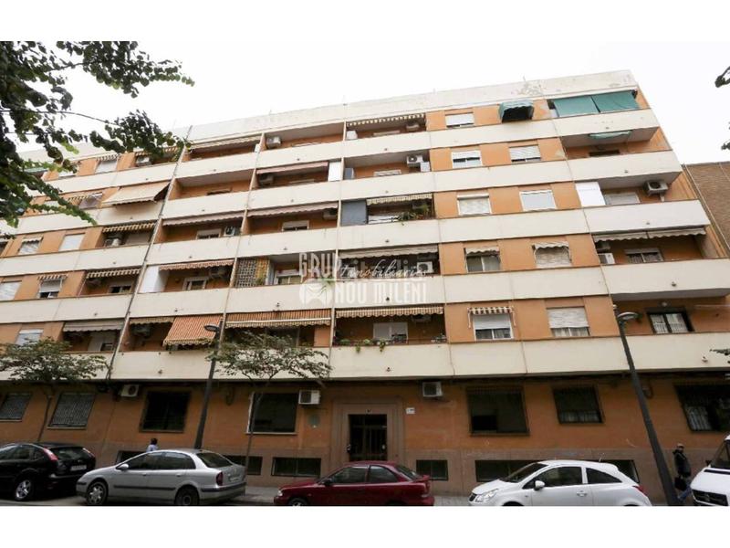 Foto 3d6693cd-a24f-414e-a9e9-f4e7e36eda32. Pis amb calefacció a Centro Ciudad Paterna