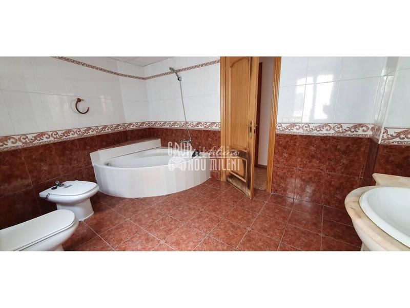 Foto 3dc5de3c-3250-4d05-ae9d-a053a1b80826. Pis amb calefacció a Centro Ciudad Paterna