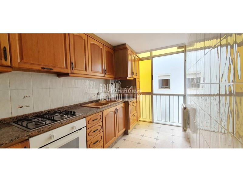 Foto 6de3d1e5-a060-4c08-831e-bc698ecf4666. Pis amb calefacció a Centro Ciudad Paterna