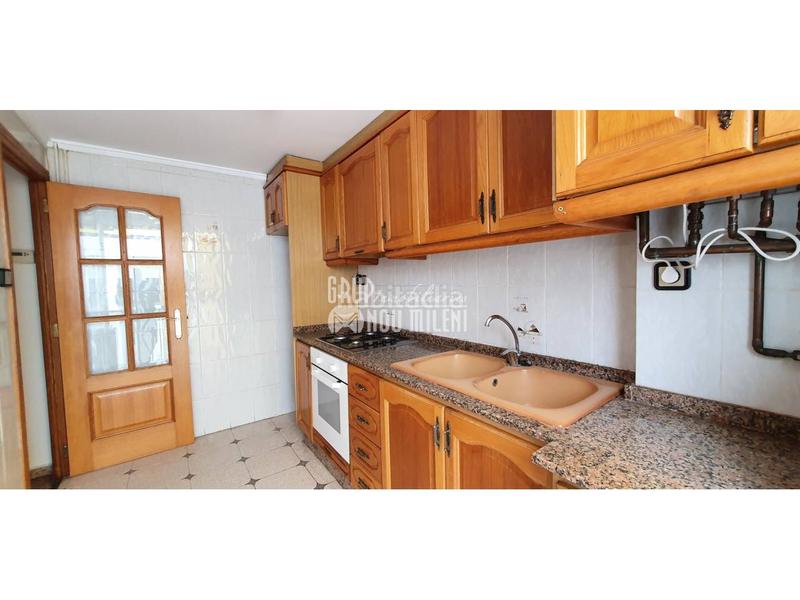 Foto 98bc2fe7-5c37-4351-b1bb-425512870c32. Pis amb calefacció a Centro Ciudad Paterna