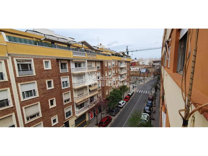 Foto d93e6fe8-0d58-436b-b069-f21c089cc98a. Pis amb calefacció a Centro Ciudad Paterna