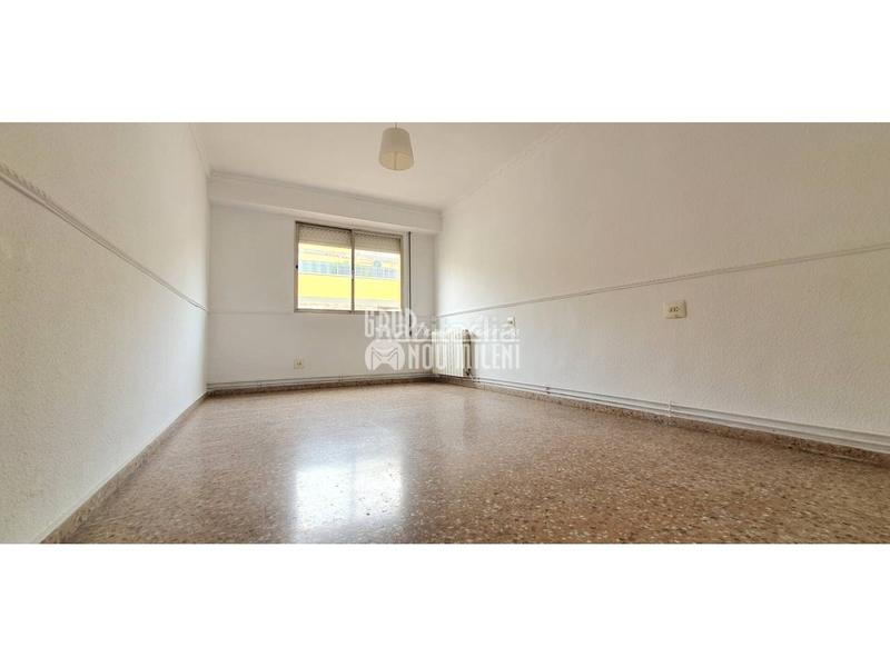 Foto fcf07168-95f6-46e1-b9c3-55a7f11b96c6. Pis amb calefacció a Centro Ciudad Paterna