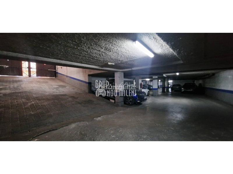 Foto cef71b8b-109e-480a-b923-9a43c4ff97db. Parking coche parking en venta el castell en Zona Cantereria Burjassot
