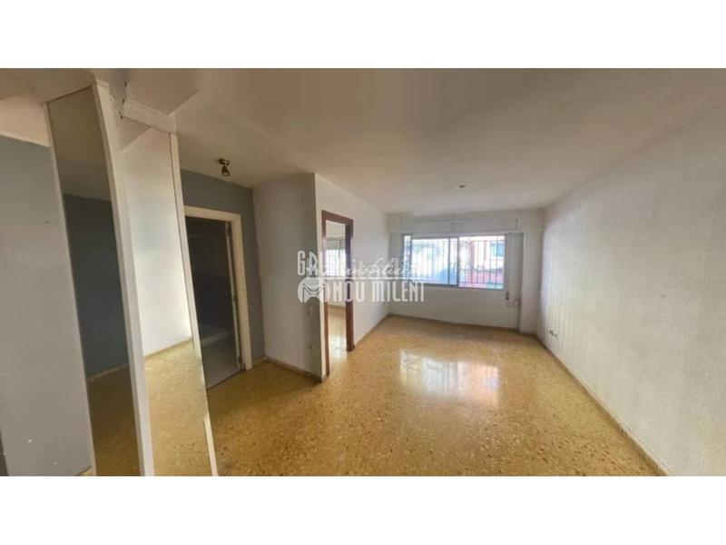 Foto 7073e972-0501-4bd6-be56-abe61ef6789b. Piso venta piso en valència capital en Benimàmet Valencia