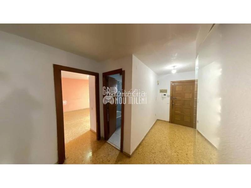 Foto a0d3f2c9-ba29-41be-9058-3523c82e6ea0. Piso venta piso en valència capital en Benimàmet Valencia