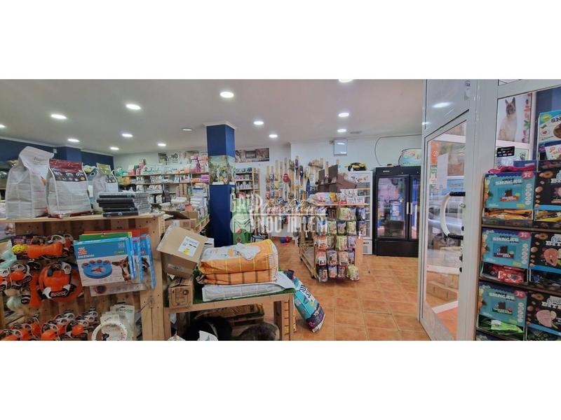 Foto 60d465b5-b330-48c4-b6dd-8378227e6f33. Local commercial dans Zona Avenida al Vedat Torrent