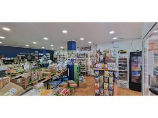 Local Comercial en Zona Avenida al Vedat. Venta de local comercial en torrent
