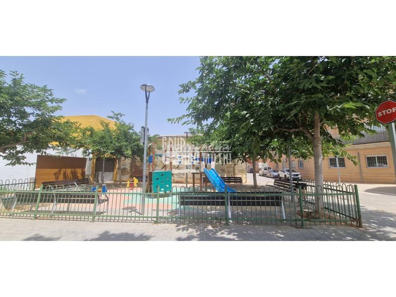 Foto 60b1a5eb-db0f-4162-994f-932f3a479ce4. Area edificabile industriale in Massanassa