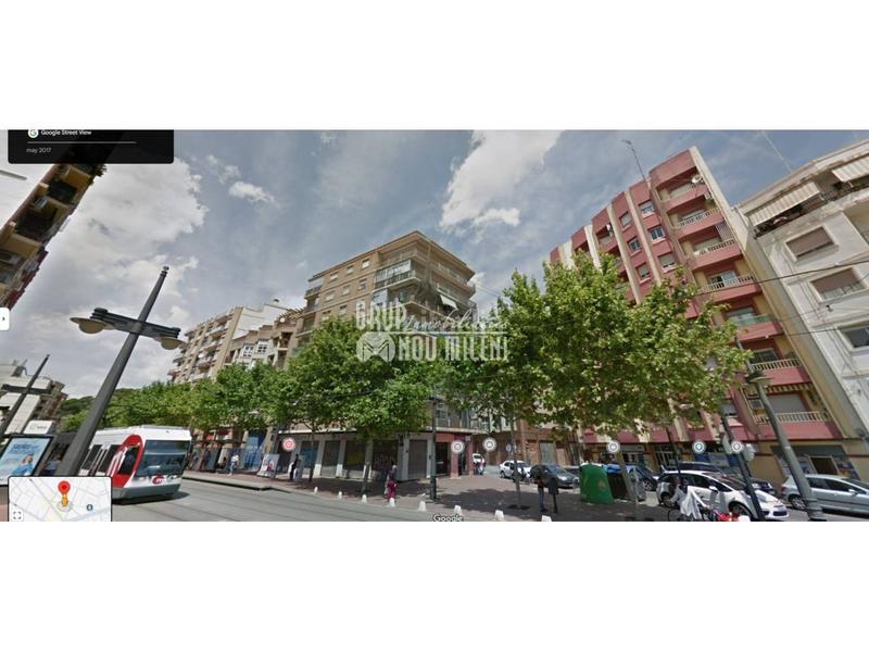 Foto 8965de00-da8e-4490-ac48-9af795294cd8. Autoparkplatz in Barrio Benicalap Valencia