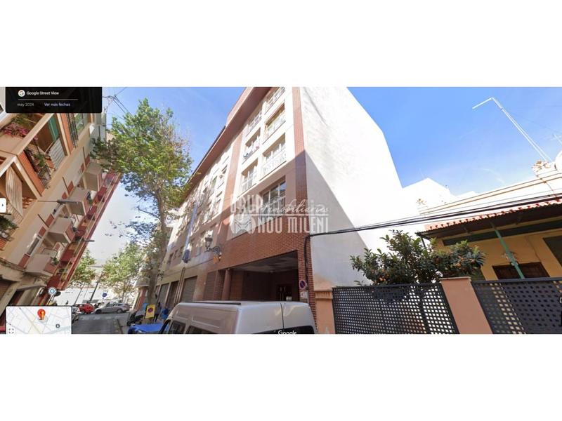 Foto f8a44d52-f885-471e-a048-d0a0e321fcb9. Autoparkplatz in Barrio Benicalap Valencia