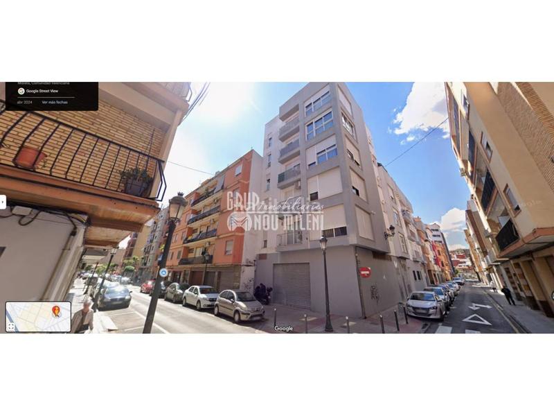 Foto 6a6ef597-5c6e-42c9-a501-1d62bf1bb668. Parking voiture dans Cardenal Benlloch Mislata