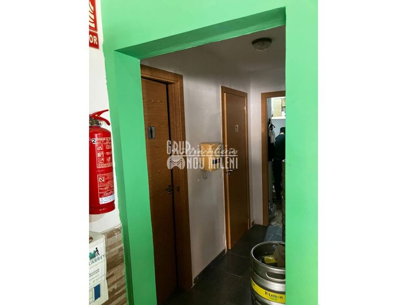 Foto b9bcb4e7-1be7-4365-8ae5-7de8f4df8353. Local comercial a Massanassa